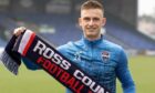 Ross County star Ben Paton has signed a deal keeping him at the Staggies for another year.