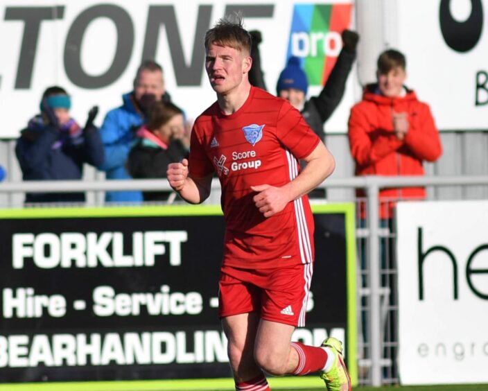 Hamish Ritchie got on the scoresheet for Peterhead
