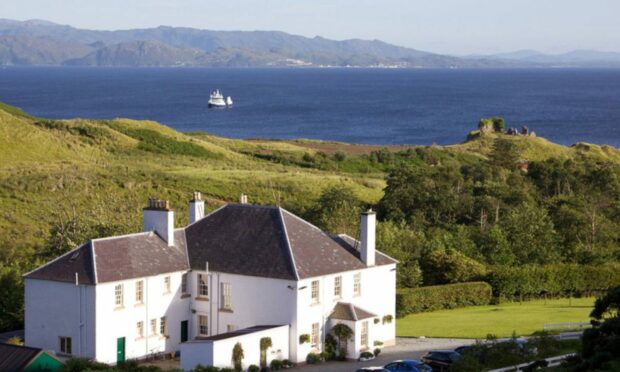 Toravaig House hotel on Skye.