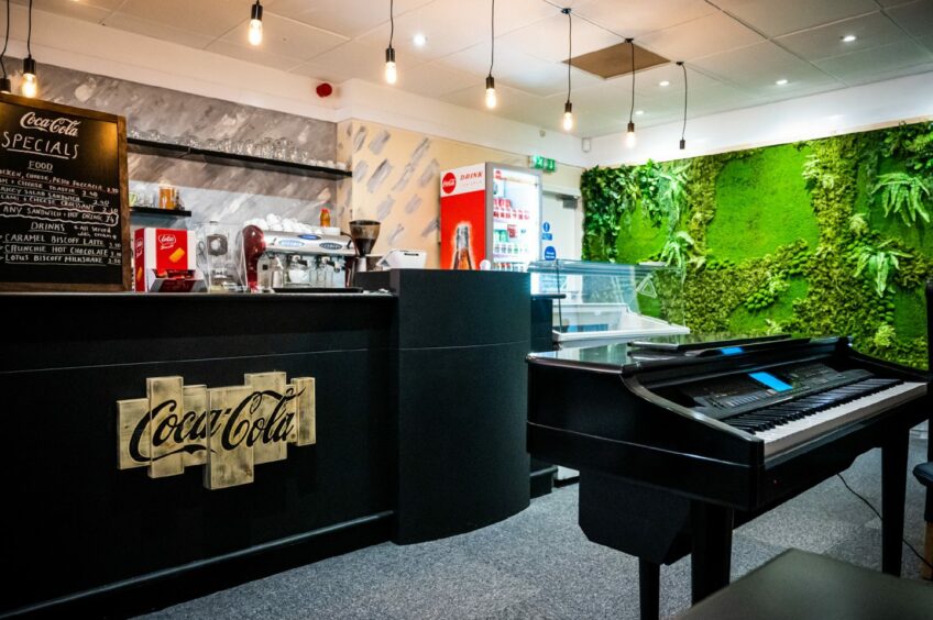 Photo of the bar with a piano