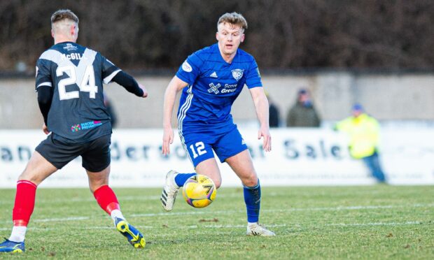 Peterhead midfielder Andy McCarthy. Image: Wullie Marr/DC Thomson