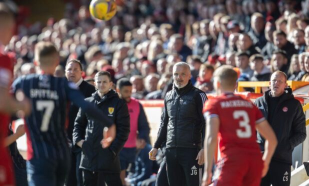 Aberdeen boss Jim Goodwin during the Premiership defeat to Ross County.