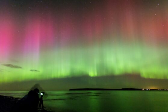 Aurora borealis at Dunnet Bay. Image by Gordon Mackie.