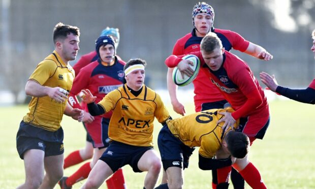 Andrew McLean (10) in action for Gordonians