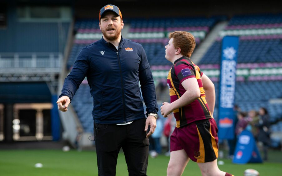 Hamish Watson takes a session with Ellon RFC