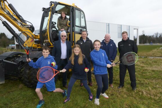 Sports minister, Maree Todd, was joined by representatives of Sport Scotland, the LTA, Tennis Scotland, and Moray Sports Foundation to mark the start of work on the Elgin indoor tennis facility.
