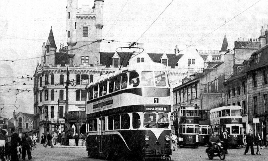 Bogie Car23 in Castlegate in the summer of 1952