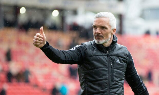 Aberdeen manager Jim Goodwin has confirmed the players who are leaving the club.