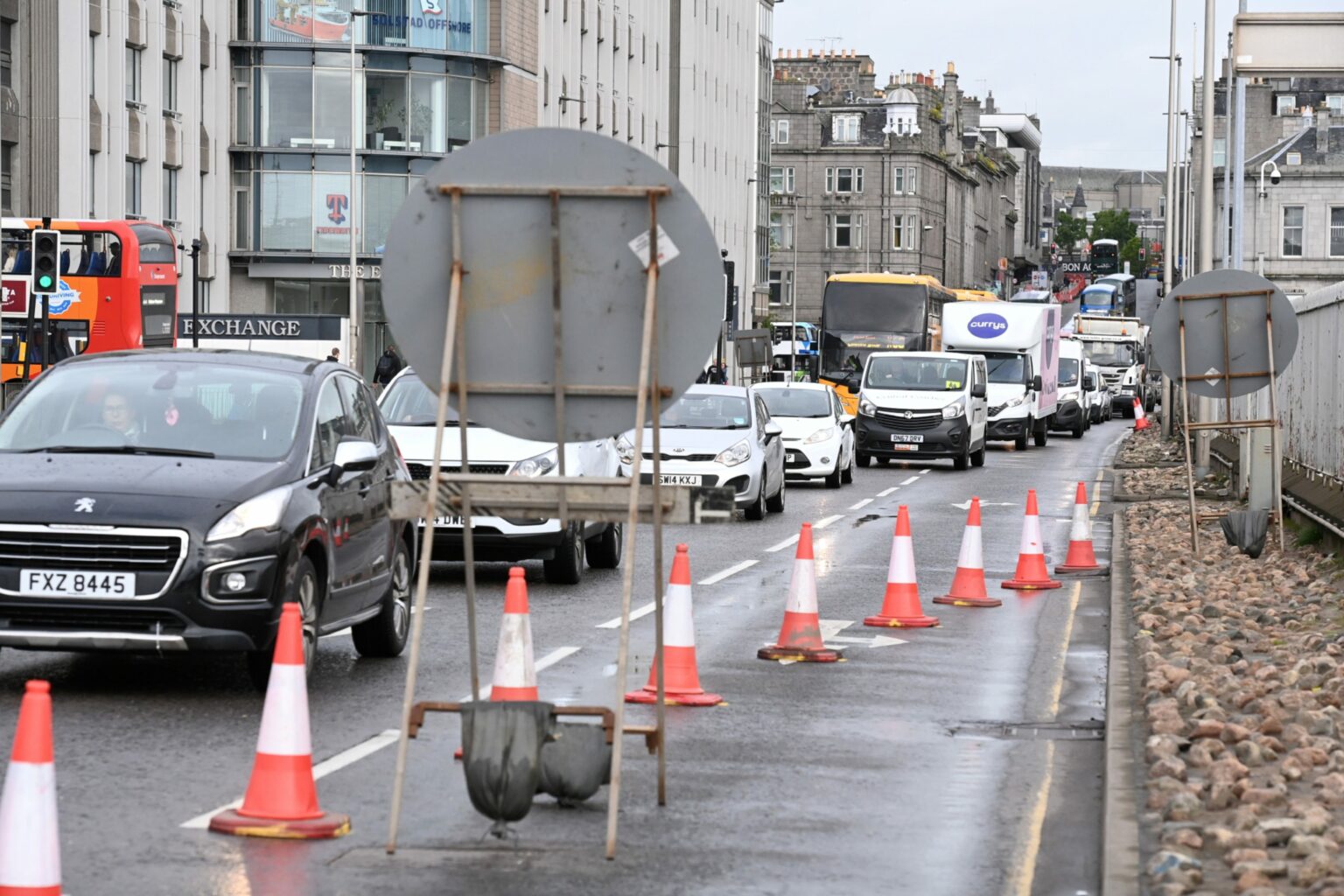 Aberdeen Roadworks in Market Street cause long queues