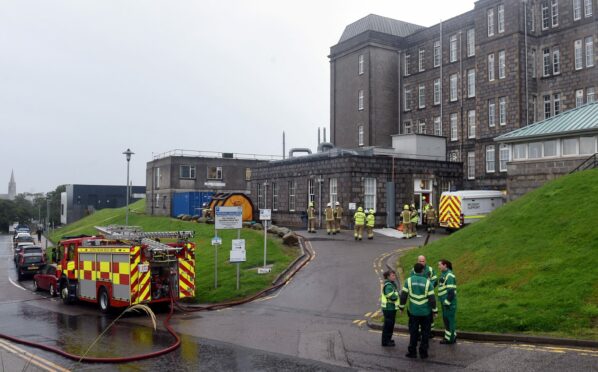 Fire, police and ambulance services all in attendance at Aberdeen Royal Infirmary. Picture by DARRELL BENNS