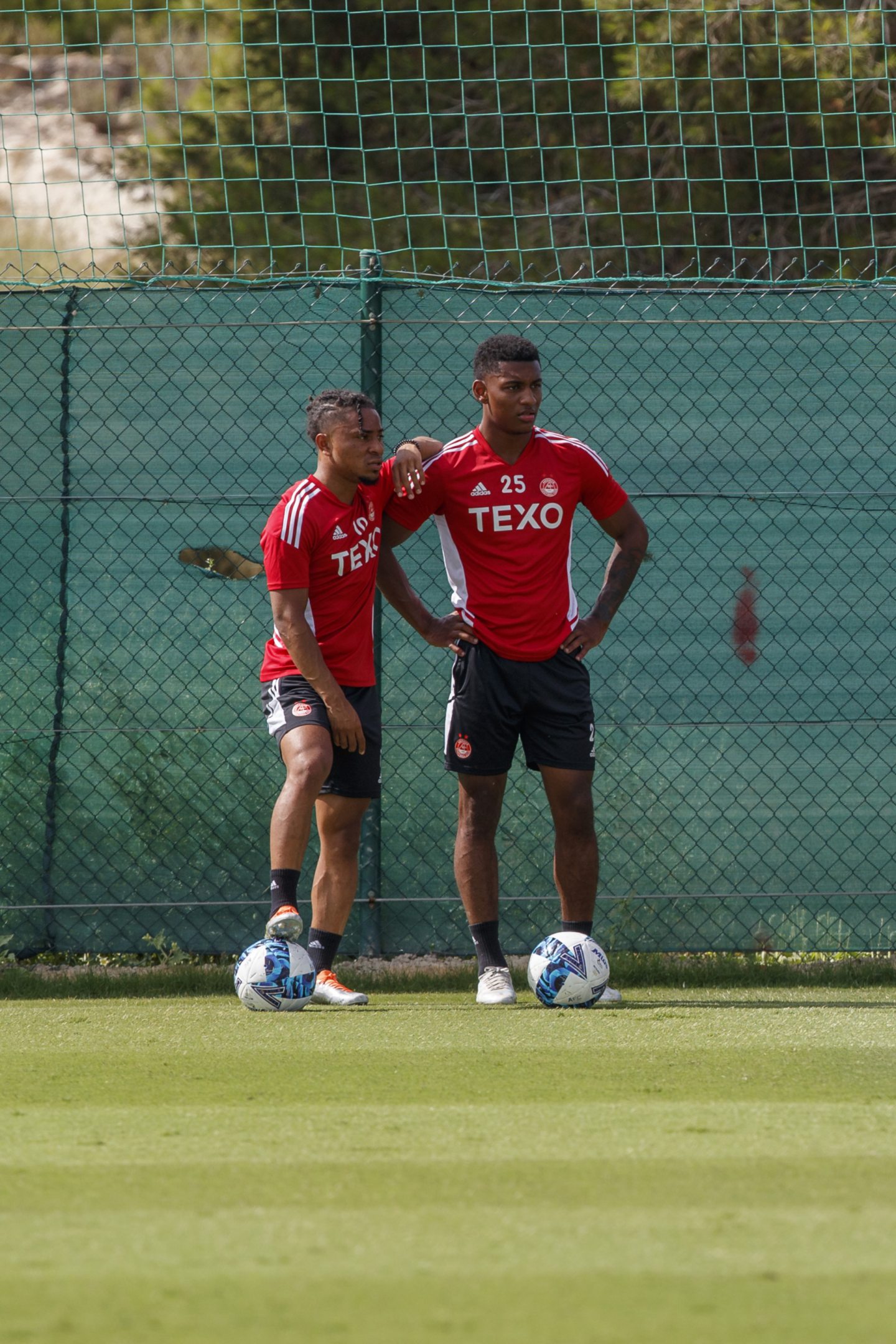 Vicente Besuijen and Jayden Richardson during the pre-season training camp in Spain. 
