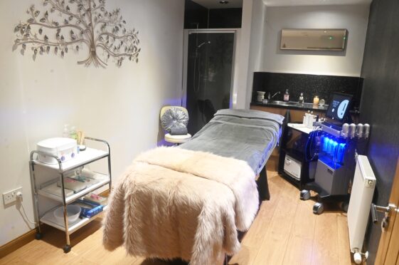 Hydrafacial skin treatment in Aberdeen