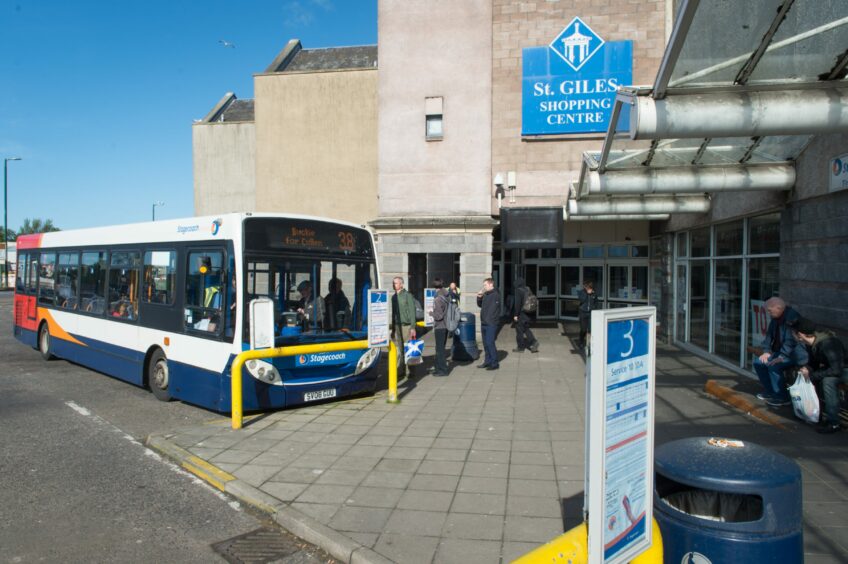 Elgin bus station 