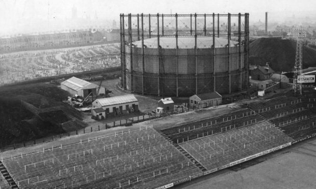 1959 - Gasometer standing to the south of Pittodrie.