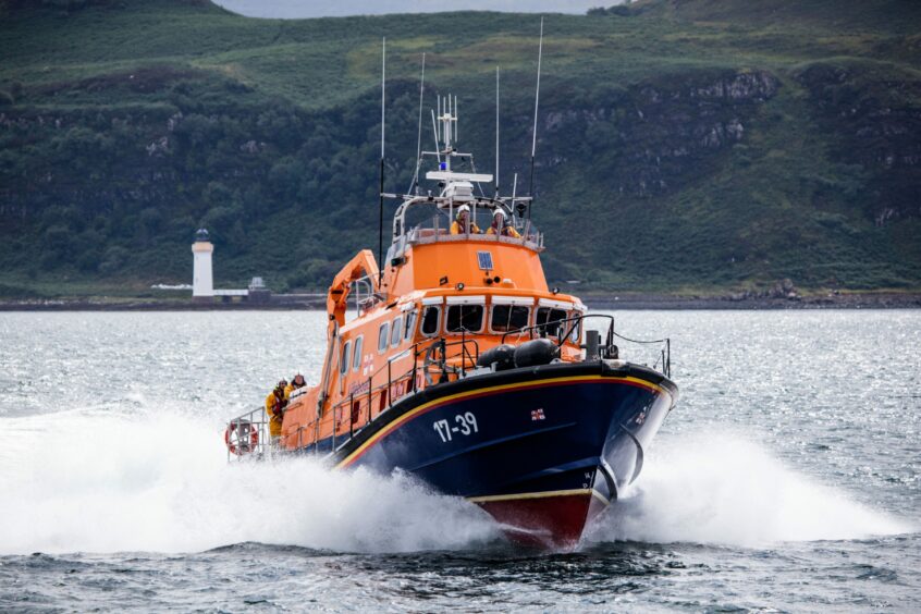 tobermory RNLI lifeboat