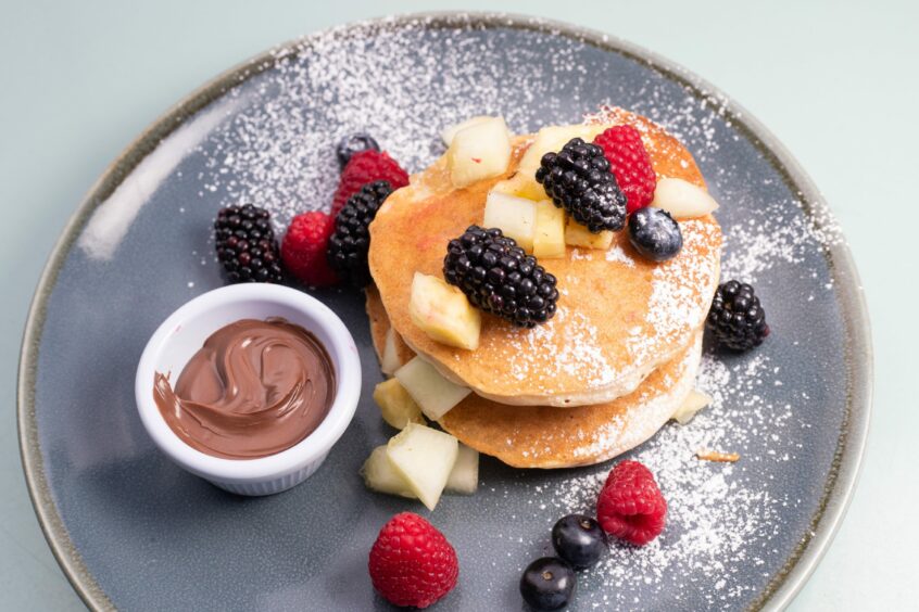 Pancakes with fruit and Nutella