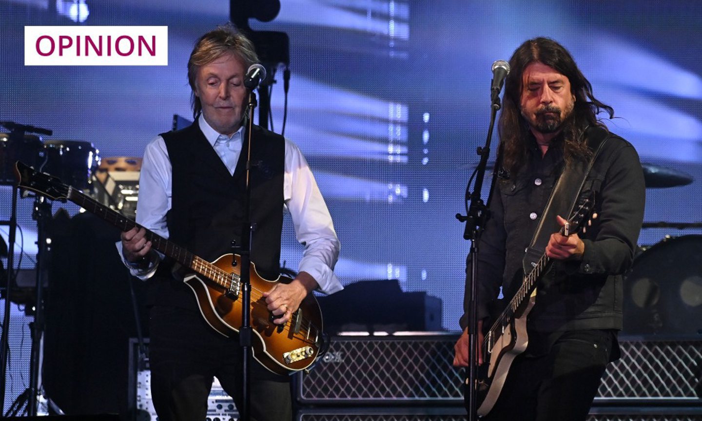 Paul McCartney (left) and Foo Fighters frontman Dave Grohl perform together at Glastonbury (Photo: Anthony Harvey/Shutterstock)