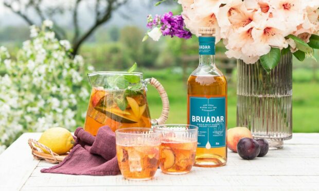 Bruadar is the perfect ingredient in a summer whisky cocktail recipeil.