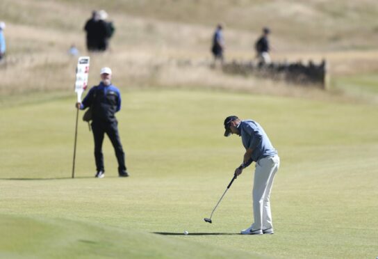 Russell Knox wielding his new putter at The Renaissance.