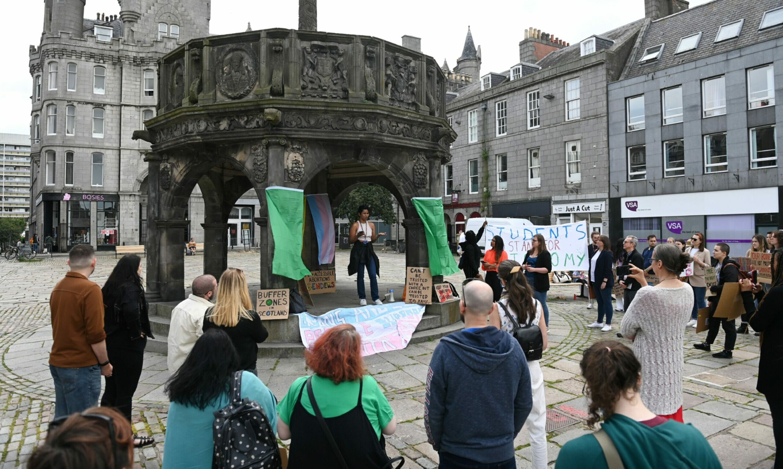 Pro-choice protestors at Aberdeen's Castlegate amid calls for abortion buffer zone in the city. Picture by Paul Glendell/DCT Media, July 2022.