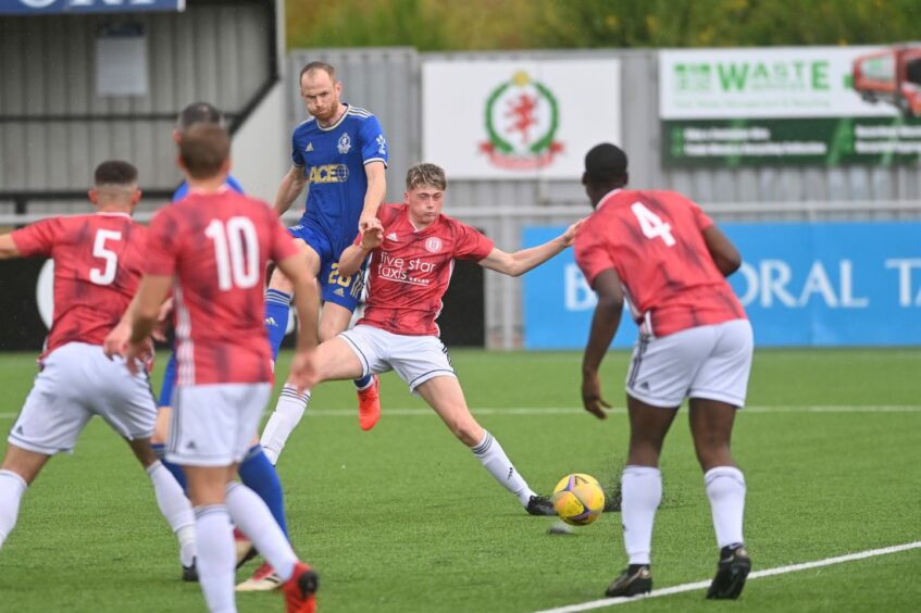 Mark Reynolds in action during Cove Rangers' friendly with Gala Fairydean