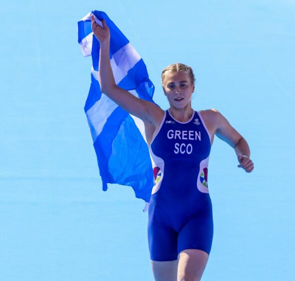 Sophia Green brings Scotland home in the mixed relay