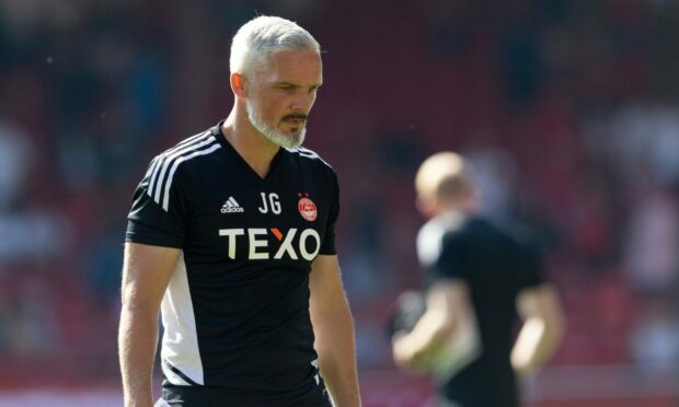 Aberdeen manager Jim Goodwin during the 3-2 loss to Motherwell.