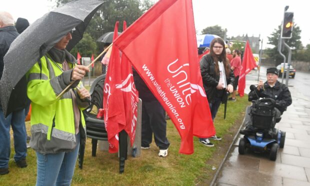 Aberdeen City Council workers on the Kittybrewster picket line in August. Photo: Chris Sumner/DC Thomson.