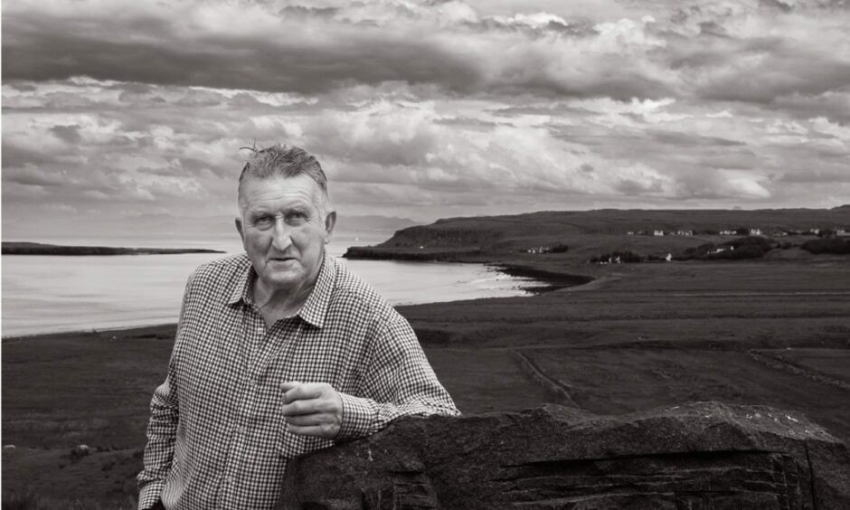 Black and white portraiture taken on the isle of skye, staffin, by Isabelle Law