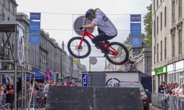 One of the performers impressing the Aberdeen crowd on Union Street. Supplied by David-Alan Photography.