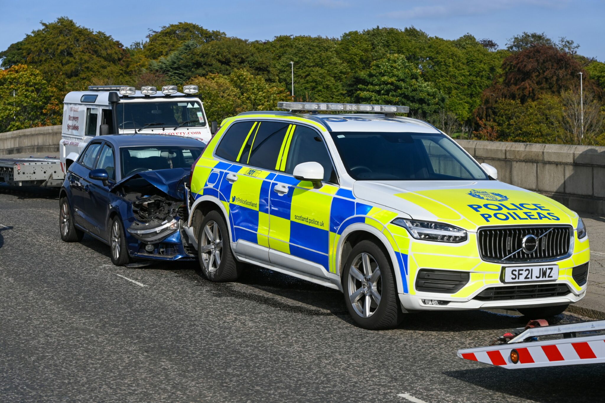 Police car involved in collision on King George VI bridge in Aberdeen ...