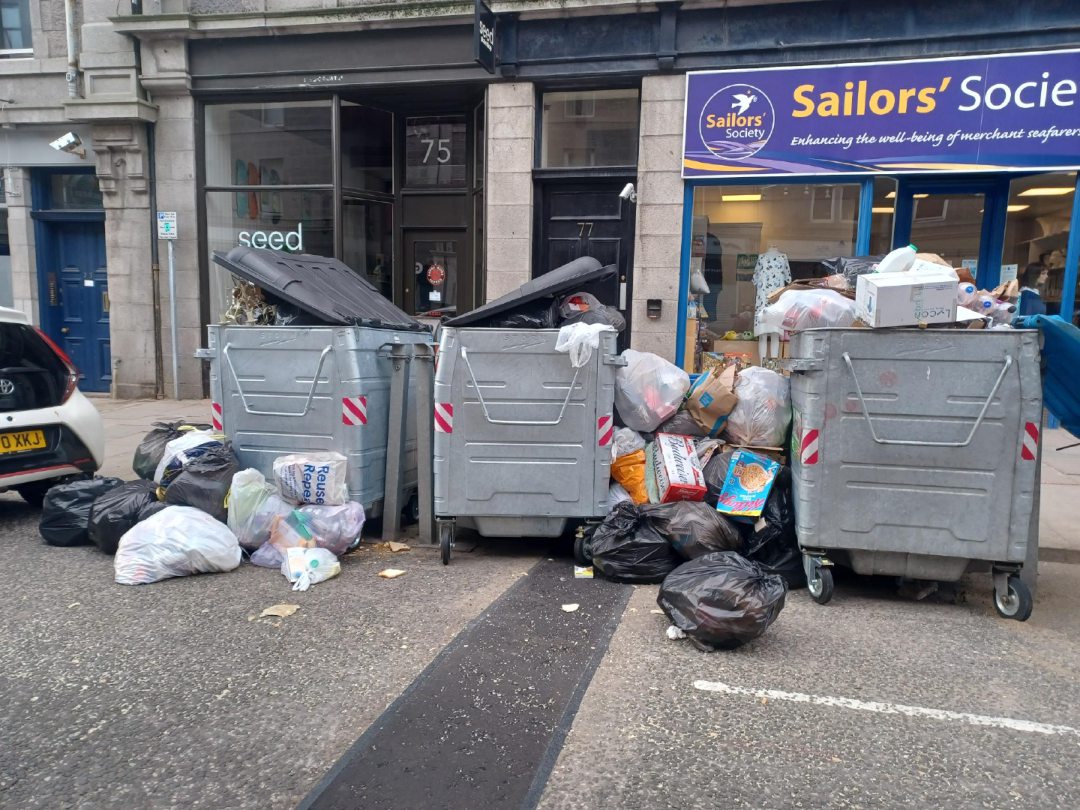 Backlog warnings as bin crews get back to work after strike