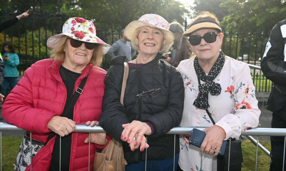 Sisters Jeanette Anictomatis and Jewel Reid watched the Queen's cortege, visiting their sister Sheila Halligan from Australia, Picture by Paul Glendell/DCT Media.