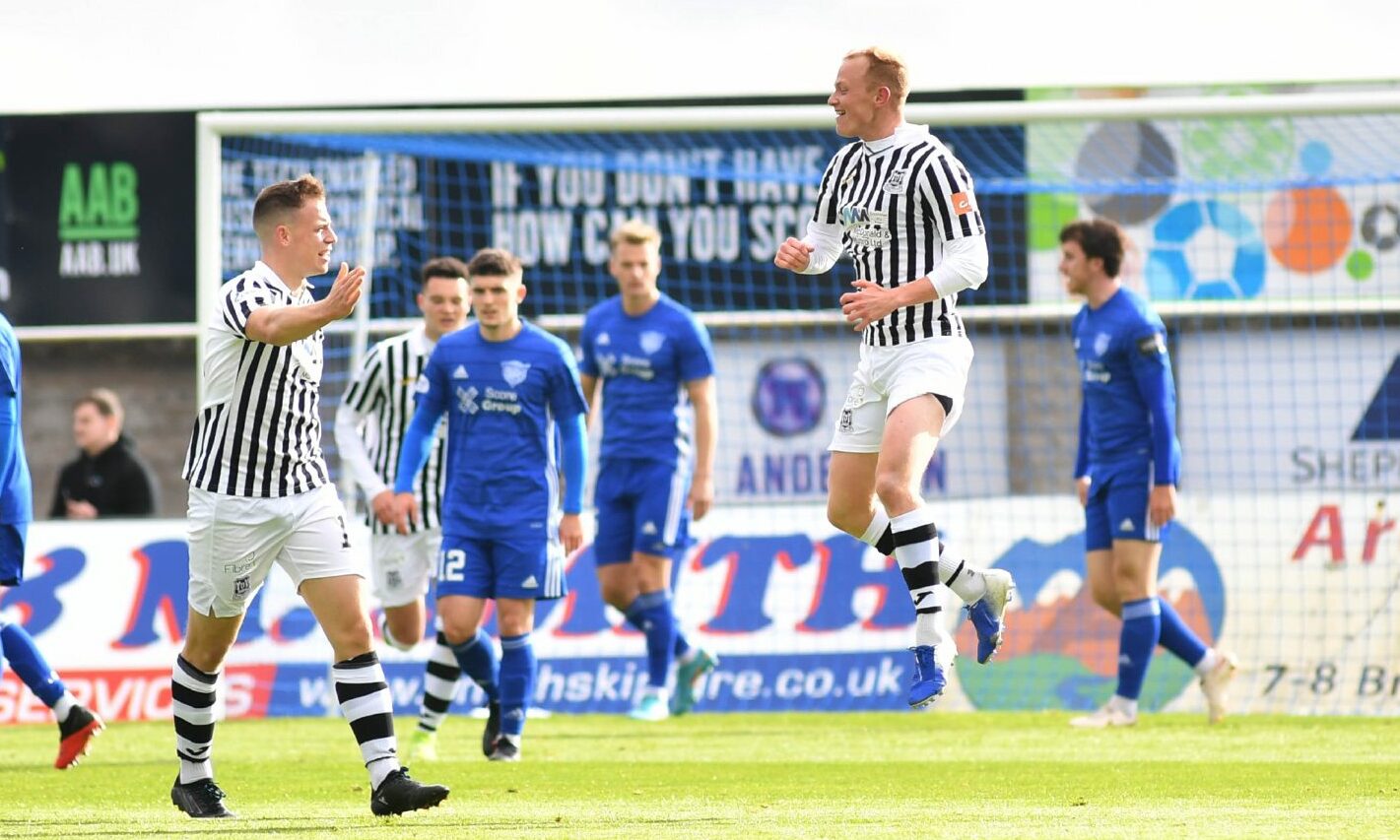 Gavin Price hails 'faultless' Elgin City after 40 SPFL Trust Trophy