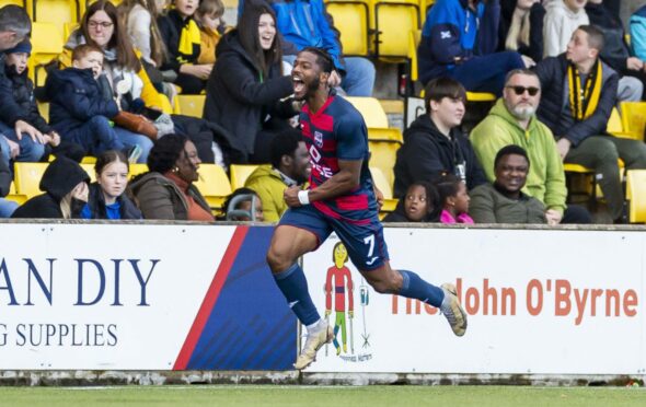 Owura Edwards celebrates scoring for Ross County against Livingston. Image: SNS