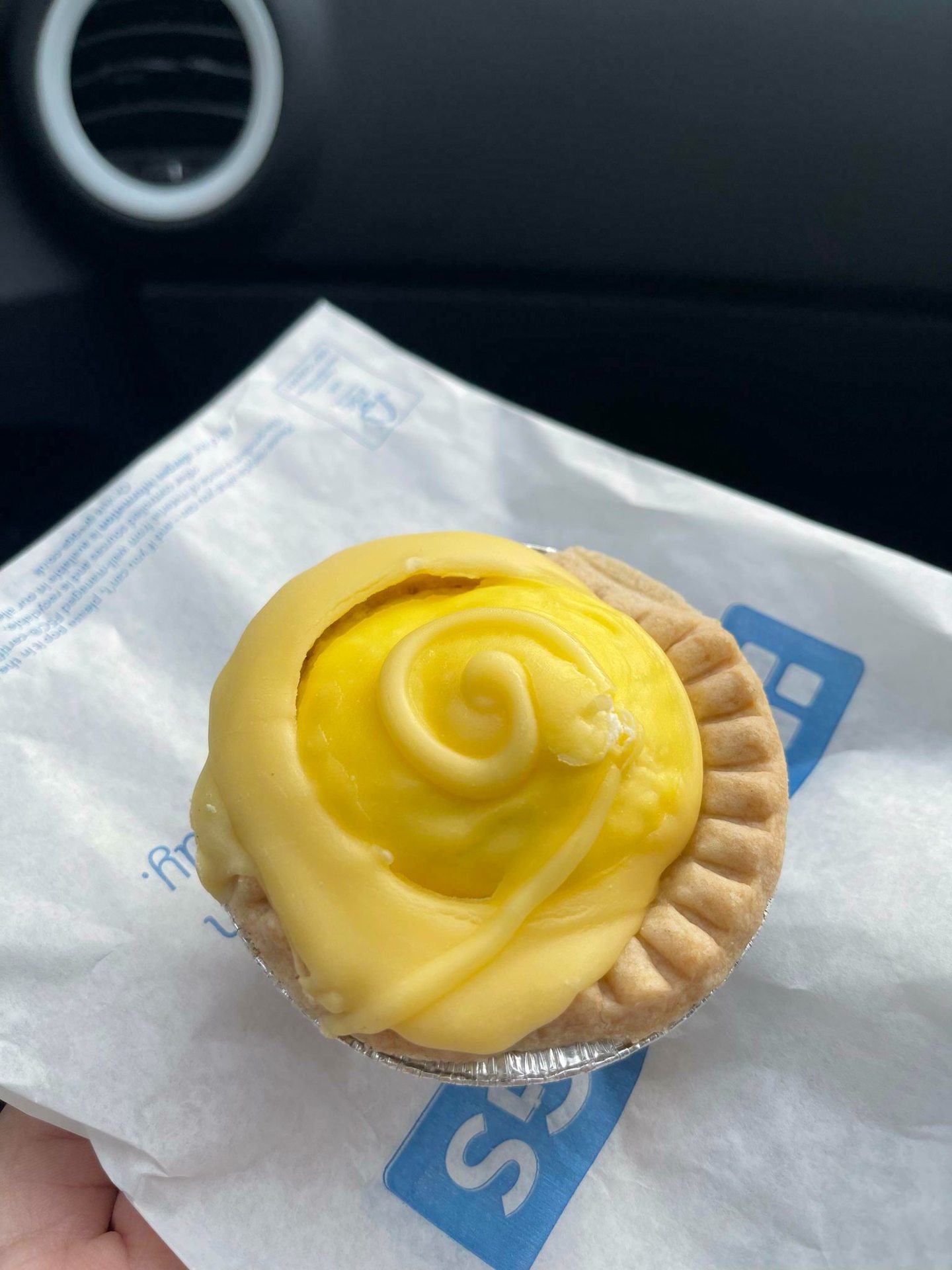 Harry Gow vs Greggs Who takes the cake?