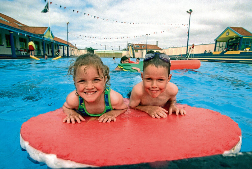 1999 - Ailsa and Allan Williamson from Northern Ireland, 8, at the Stonehaven Outdoor Swimming Pool.