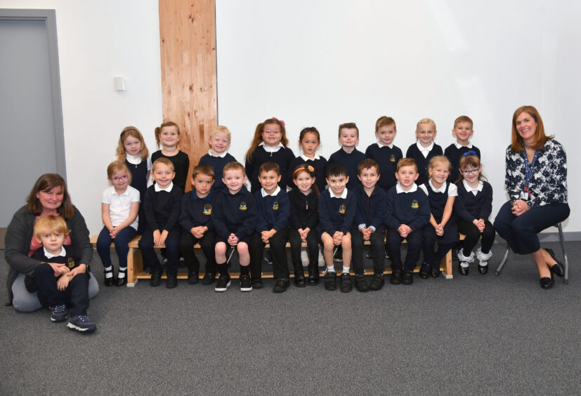 The P1-A class at Turriff Primary School with Mrs Robertson and Mrs Smart