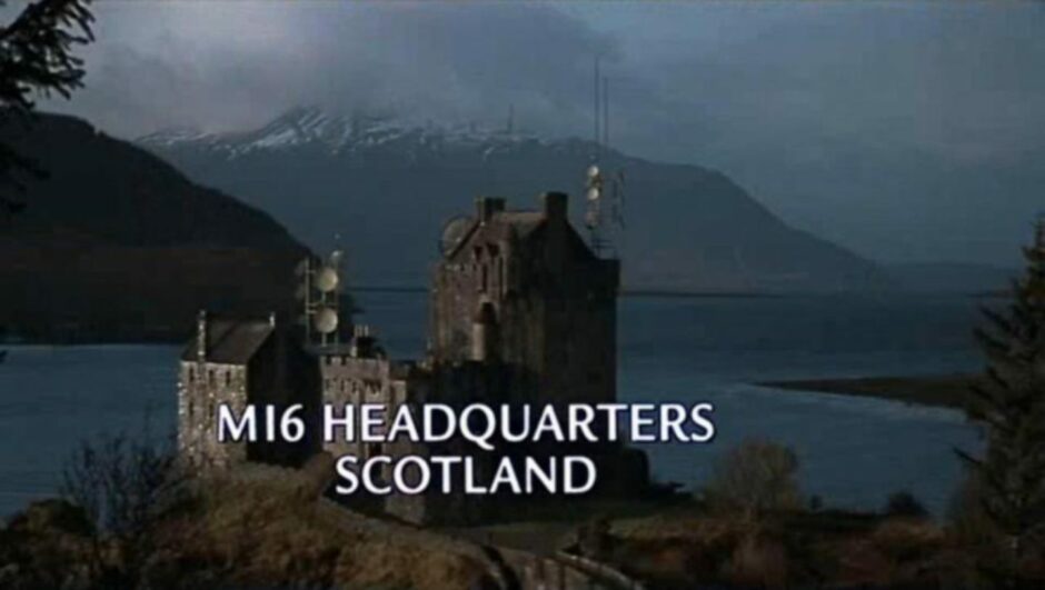 Eilean Donan Castle in the film The World Is Not Enough (1999).