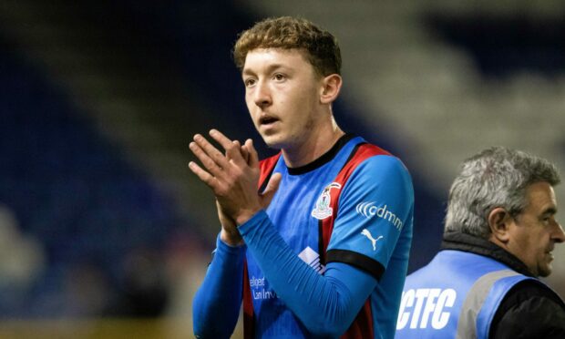 Inverness' Nathan Shaw applauds fans at full time after the 2-2 draw with Ayr United. Image: SNS.