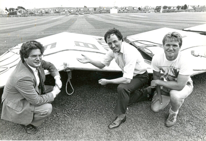 1987 - Club members pose with the covers off of the Mannofield slope.