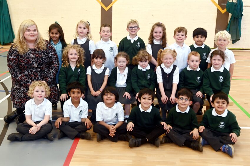 P1GD at Cults Primary School with Miss Dow.