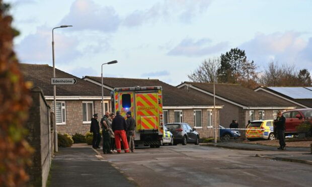 Police and ambulance remain at the scene in Stonehaven. Image: Kath Flannery/DC Thomson.