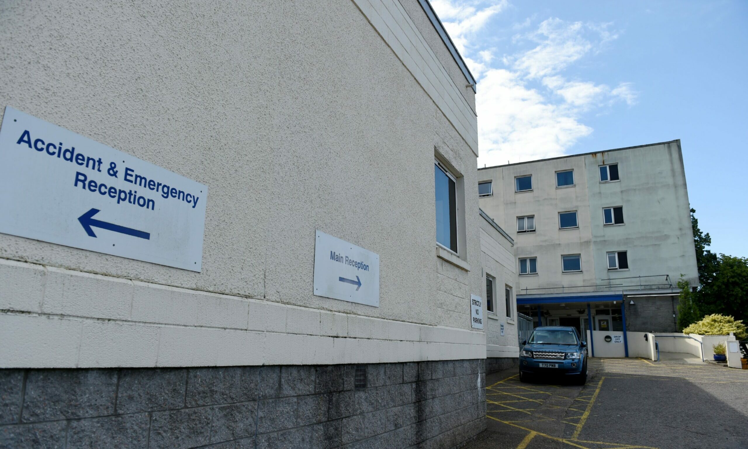 Bilingual job adverts featuring English and Gaelic have been used to attract workers to Belford Hospital, Fort William