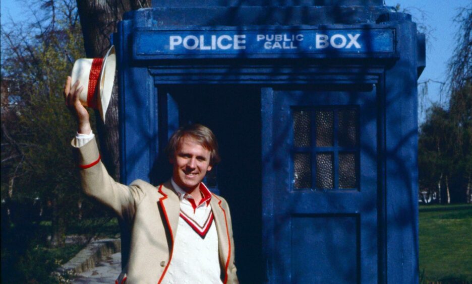 Doctor Who star peter Davison will be coming to aberdeen comic con