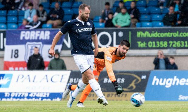 Dundee's Niall McGinn makes it 2-0 during a pre-season friendly against Peterhead at Balmoor in July.  Image: SNS.