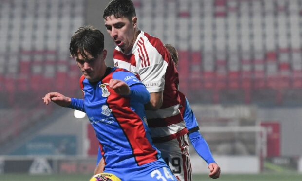 Young ICT defender Matthew Strachan and Hamilton's Andy Winter. Image: Craig Foy/SNS Group