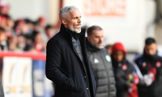 Aberdeen boss Jim Goodwin during the 1-0 loss to Celtic. Image: Ross MacDonald/SNS Group