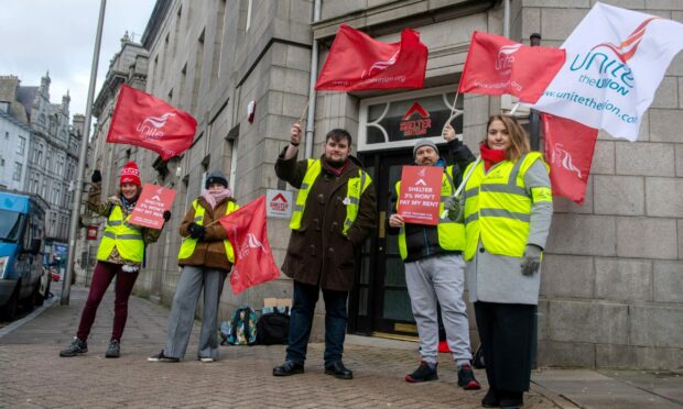 Shelter staff in Aberdeen are joining a national two-week strike as they struggle to pay rent. Image: Kath Flannery/ DC Thomson.