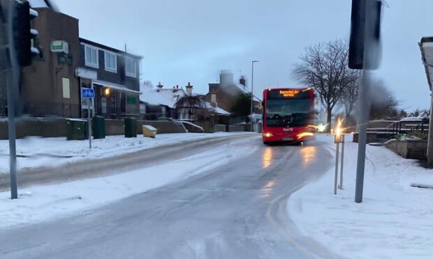 Balgownie Road in Aberdeen has been disrupted by a stuck bus. Lindsay Bruce / DC Thomson.